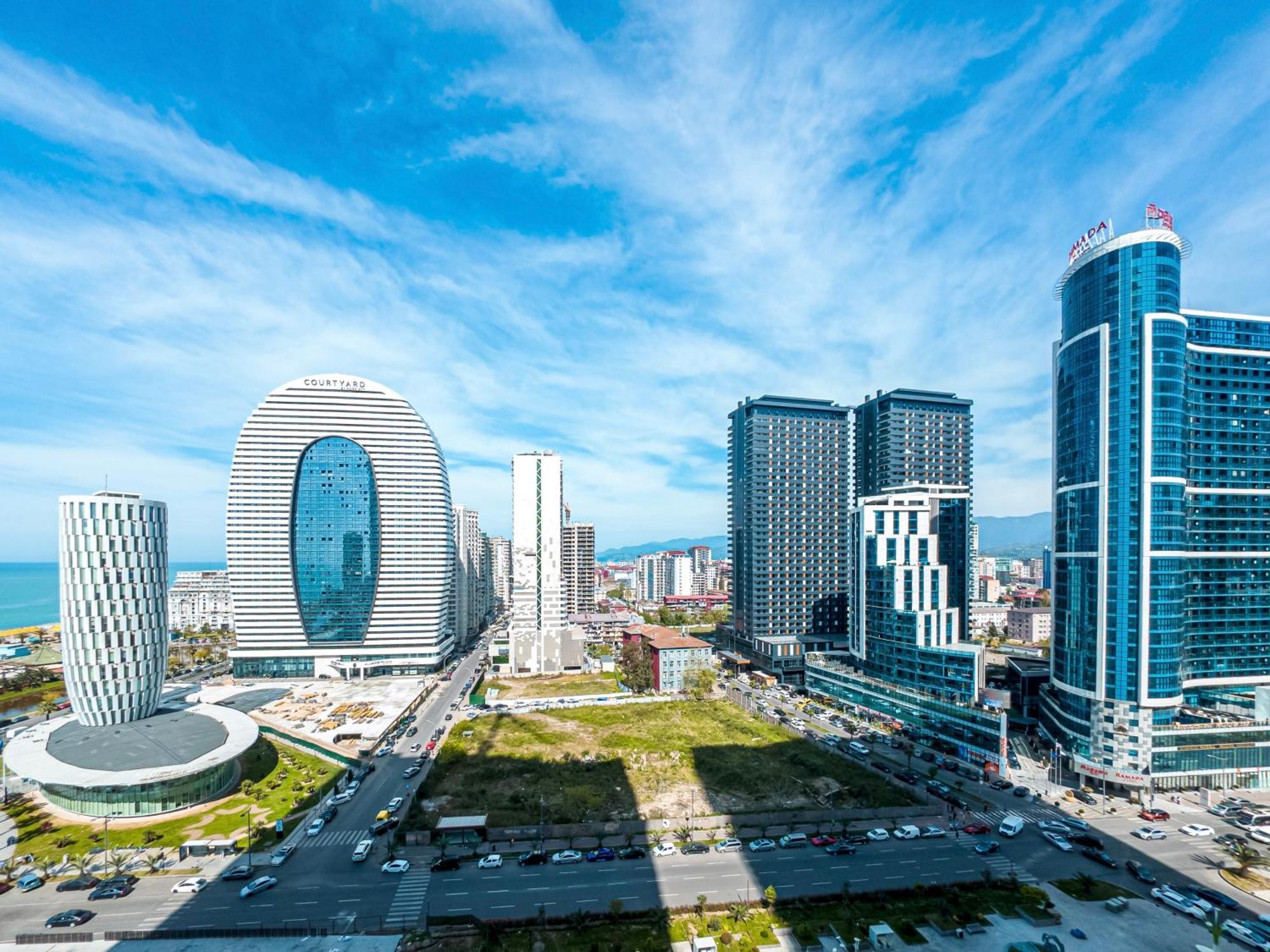 Amazing View Apartments Batumi Exterior photo
