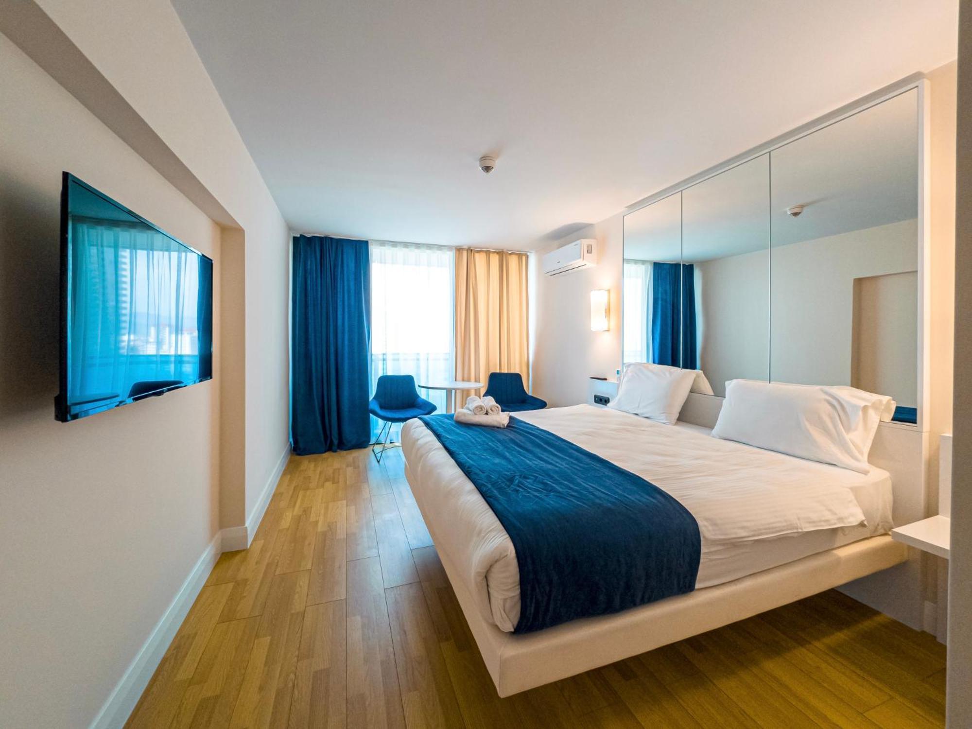 Amazing View Apartments Batumi Exterior photo